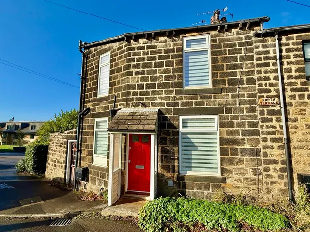 North Terrace, Yeadon, LS19, photo 1