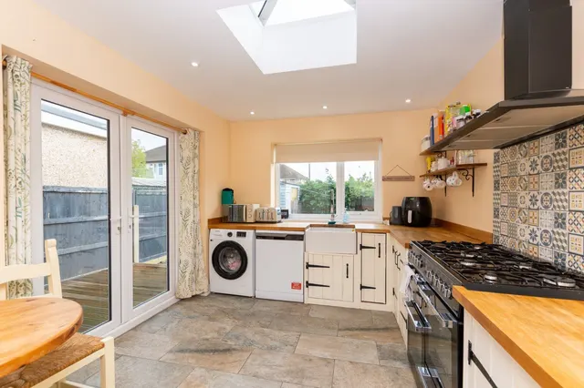 Penrhos Avenue, Llandudno Junction, photo 2
