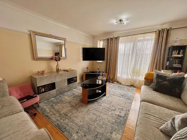 Photo 2 — Mullion Place Fishermead, Milton Keynes MK6 2DX