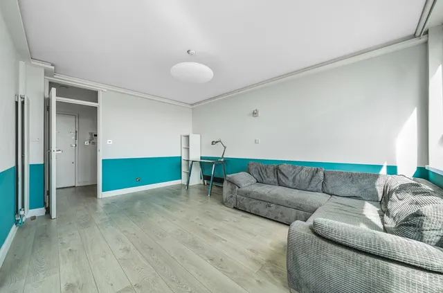 Photo 3 — Kennington Lane, Kennington, London, SE11