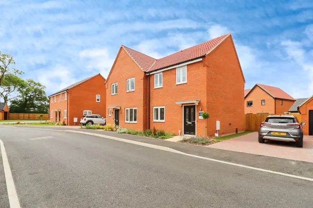 Mendham Lane, Harleston, photo 1