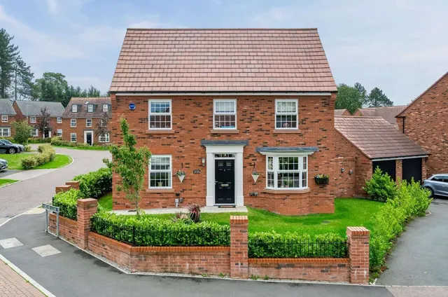 Orchid Close, Wilmslow, SK9, photo 1