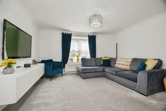Photo 3 — Harlech Court, Ingleby Barwick, Stockton-On-Tees