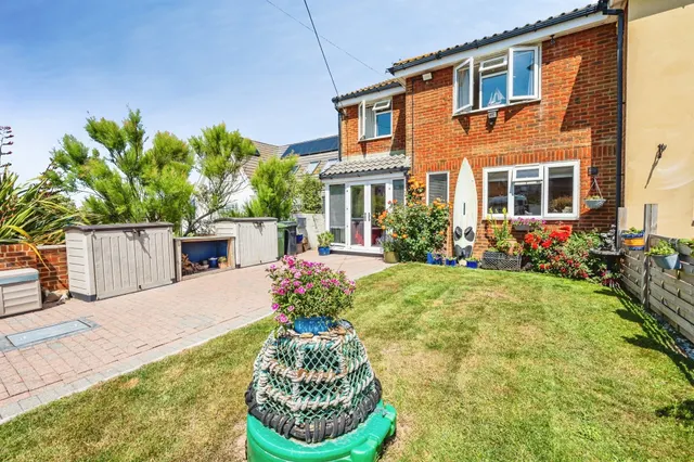 Coast Road, Normans Bay, BN24, photo 1