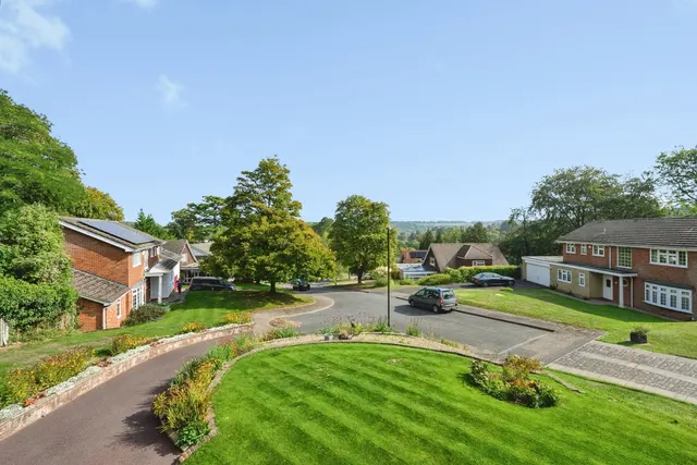 Highclere Close, Kenley, CR8, photo 3