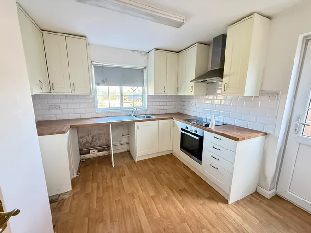 Priory Road, Eastbourne, BN23, photo 3