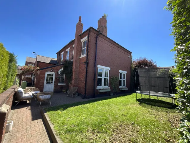 The Common, Alfreton, DE55, photo 1