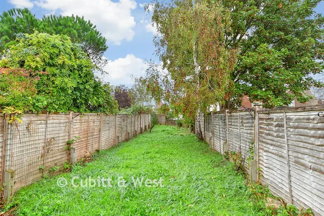Kent Road, Chichester, PO19, photo 2