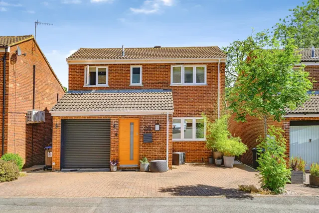 Cardy Road, HEMEL HEMPSTEAD, photo 1