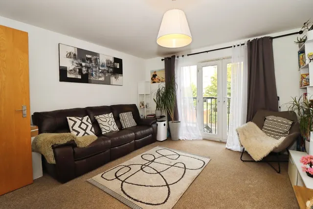 Clarence Road, Kingswood, BS15, photo 2