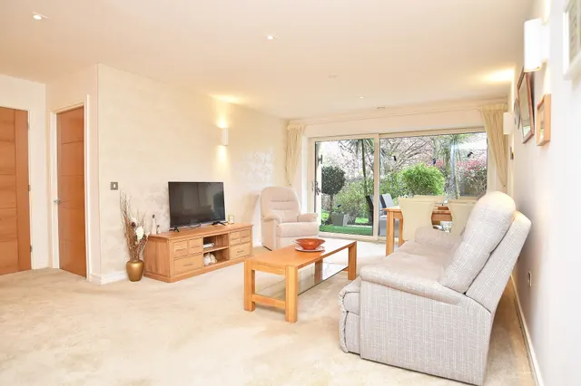 Swan Road, Harrogate, HG1, photo 3