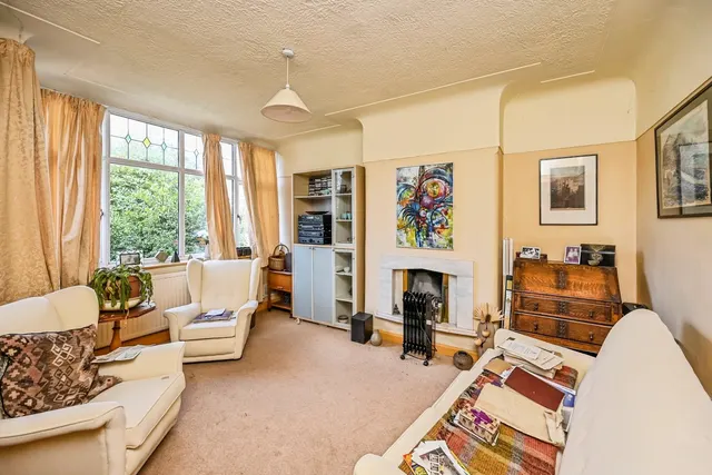 Beech Lawn, Liverpool, L19, photo 3