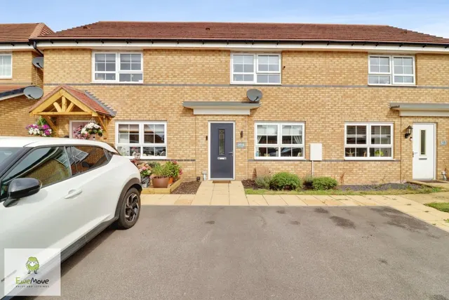 Wadeley Close, Hednesford, WS12, photo 1