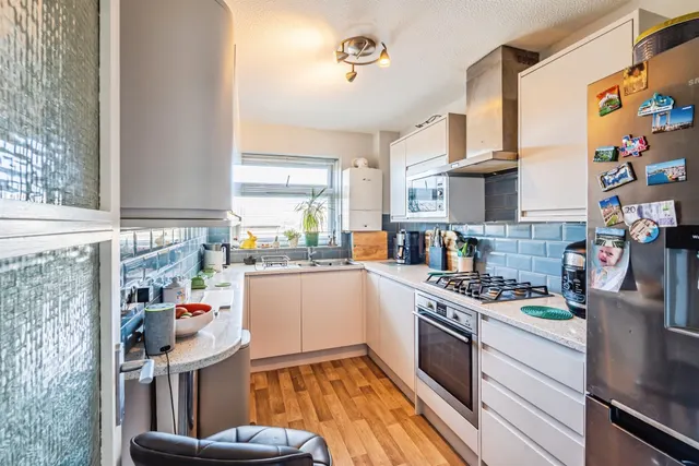 Richmond Road, Seaford, BN25, photo 3