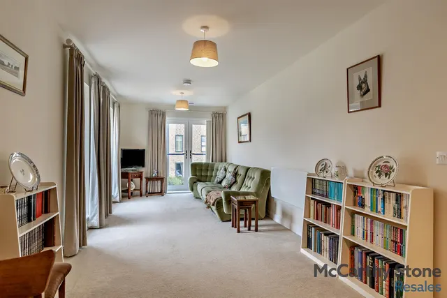 Icknield Way, Baldock, SG7, photo 3
