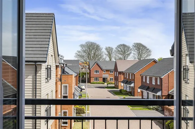 Newlands Place, BN25