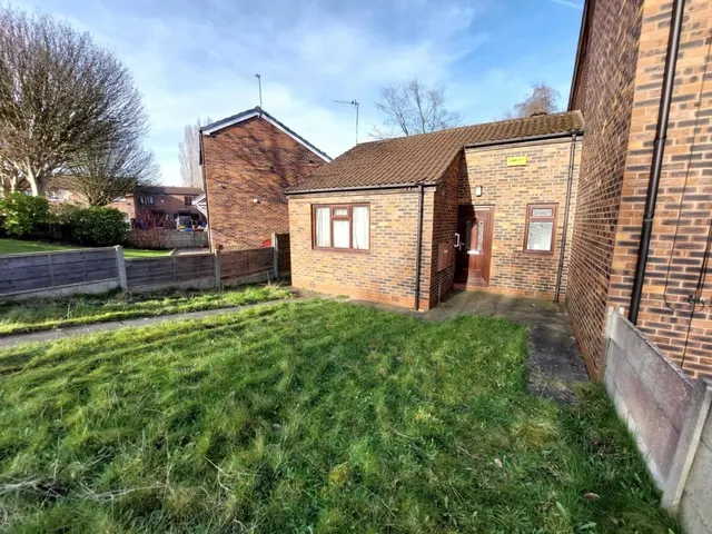 Chime Bank,Crumpsall, M8, photo 1