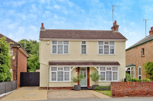 Old Heath Road, Colchester, CO2, photo 1