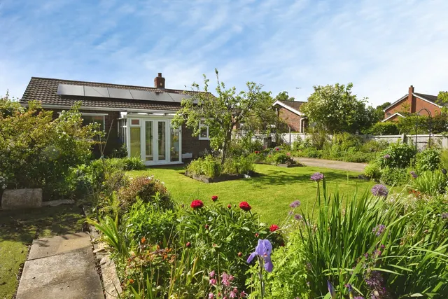 Chestnut Avenue, Bucknall, LN10, photo 1