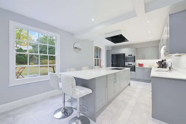 Milton Road, Wokingham, RG40, photo 3