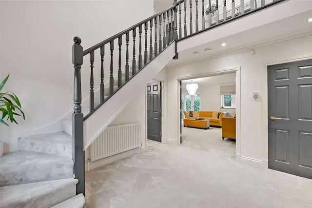 Bell Barn Road, Bristol, BS9, photo 2