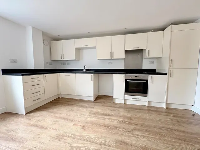 Chichester Close, Rainham, ME8, photo 2