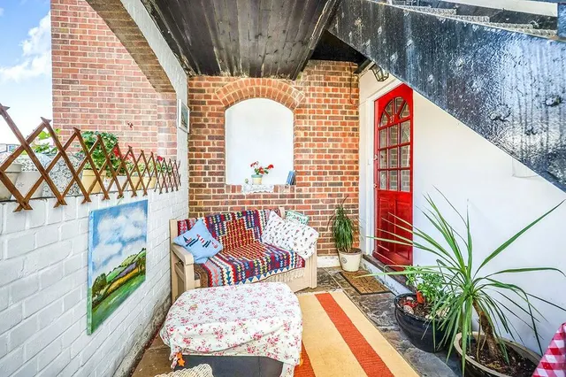 Photo 3 — Wilton Place, Southsea, Hampshire, PO5