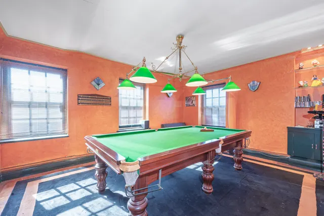 Photo 2 — 34 Yew Tree Court, Bridge Lane, London