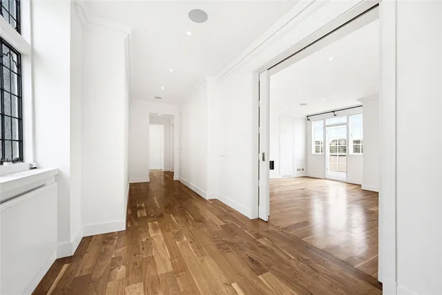 Cheyne Walk, London, SW3, photo 3