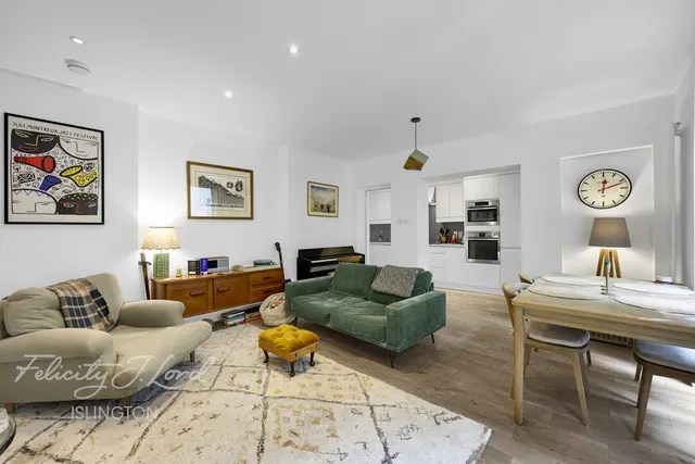 Beresford Road, London, photo 2