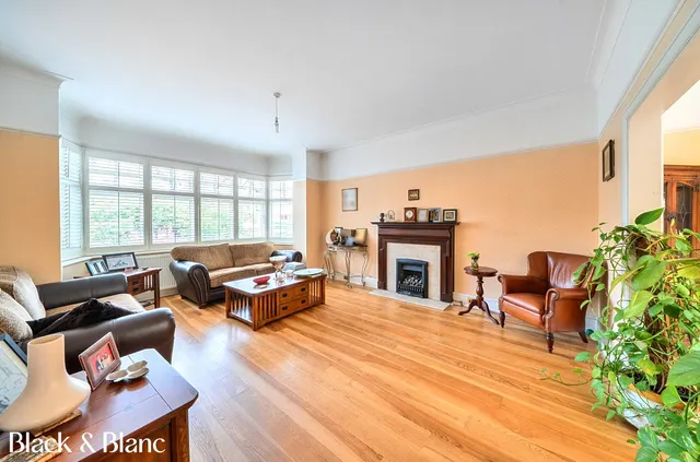 Photo 3 — London Lane, Bromley, BR1