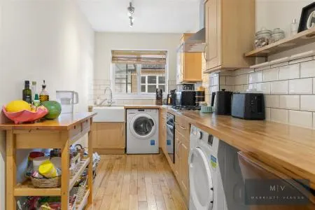 Croham Road, South Croydon, photo 2