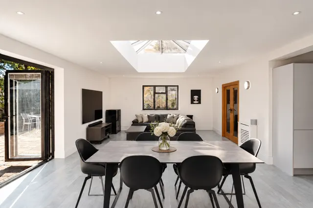 Weald Road, Brentwood, CM14, photo 3