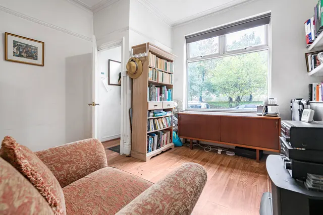 Barlow Road, Levenshulme, M19, photo 3