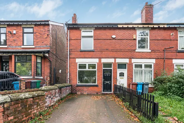 Barlow Road, Levenshulme, M19, photo 1