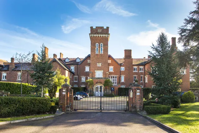 Essendon Golf & Country Club, Hertfordshire, AL9 6GJ, photo 1