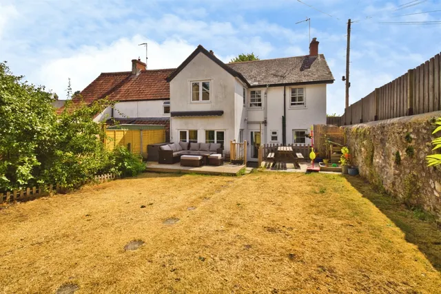 Photo 3 — ,, Combe St. Nicholas, Chard