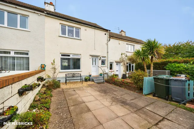 Gracemount Square, Edinburgh, EH16, photo 1