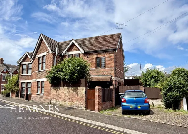 The Cottage, BH15, photo 1