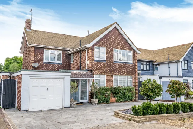 Gravel Road, Bromley, BR2, photo 1
