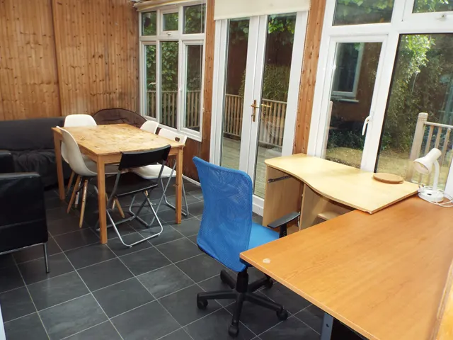 Broadlands Road, Highfield, SO17, photo 3
