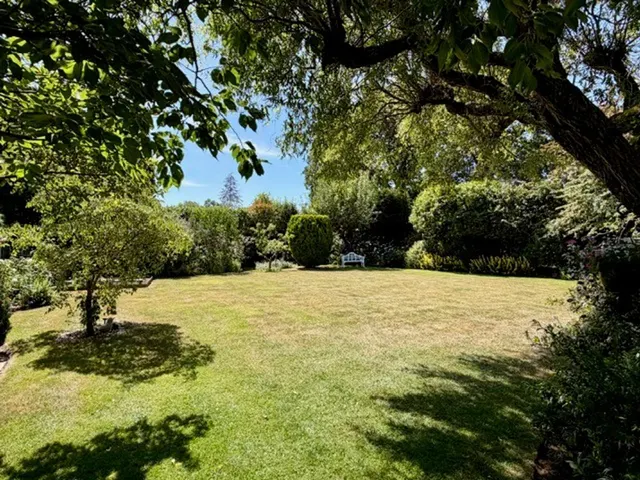 Hawksfold Lane West, Fernhurst, GU27, photo 2