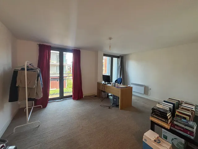 Worsdell Drive, Gateshead, NE8, photo 3