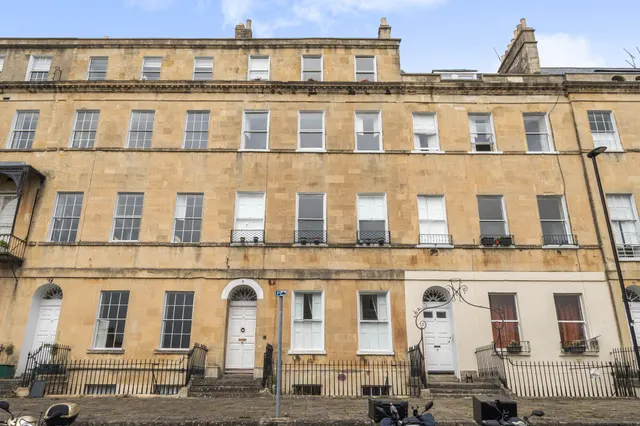 Portland Place, Bath, BA1, photo 1