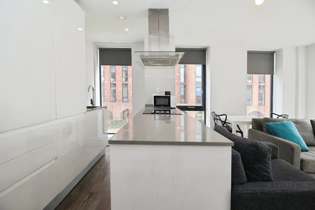 Photo 3 — Neptune Place, Liverpool, Merseyside, L8