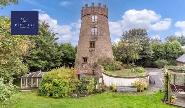 Hadley Park Windmill, Hadley Park East, Hadley TF1 6QJ, photo 1