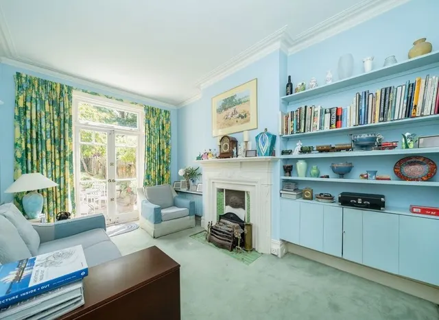 Photo 3 — Barnard Hill, Muswell Hill, N10