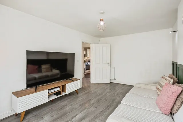 Wisteria Way, Loughborough, LE11, photo 3