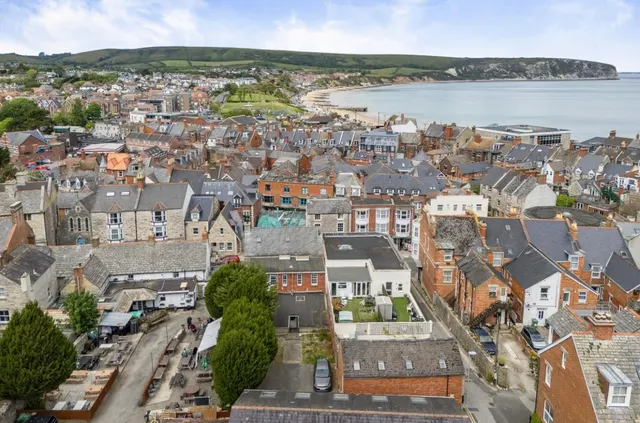 High Street, Swanage, BH19, photo 3