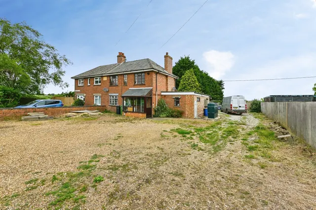 Glenfield Close, Outwell, WISBECH, photo 1